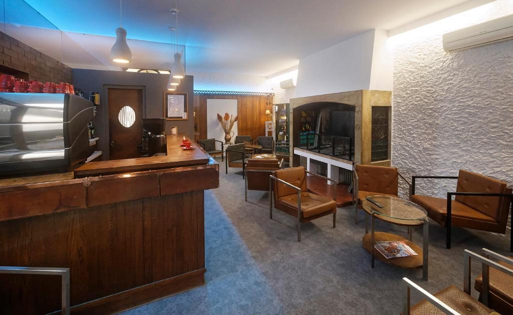 Le bar de l'Hôtel Lons à Foix